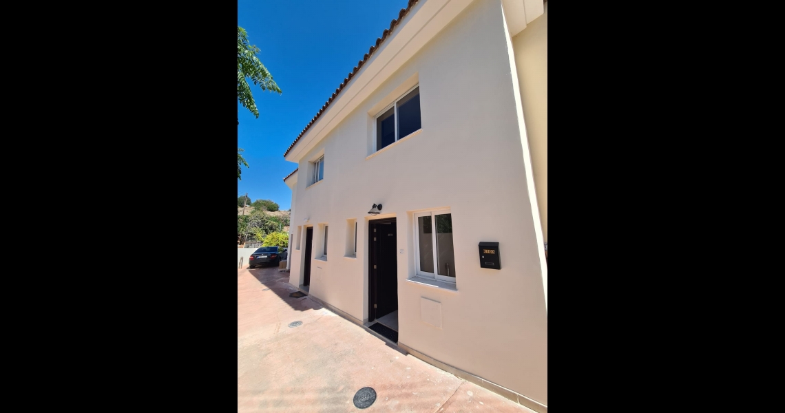 Qlistings - Large 3-Bedroom Semi-detached Villa, sea view Property ID:V3PP_O-10 Property Image