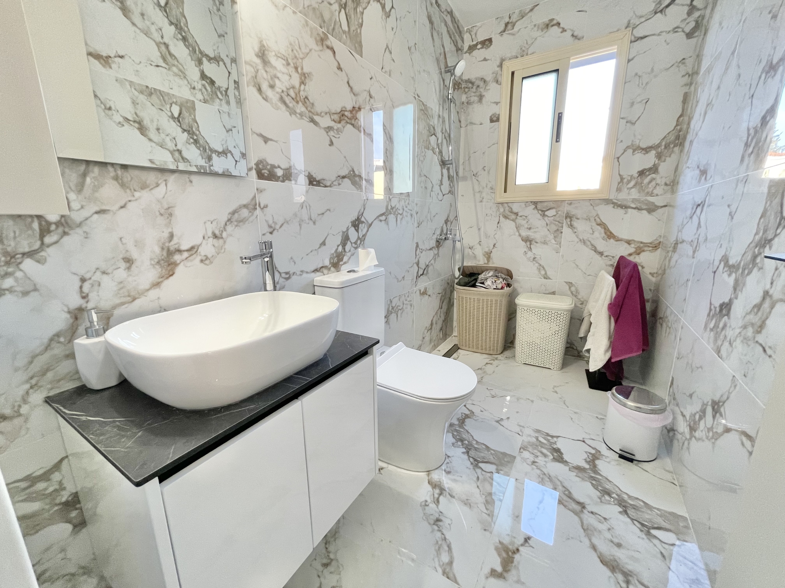 A422A4BC-33CB-4809-A5C9-CA78D067D739