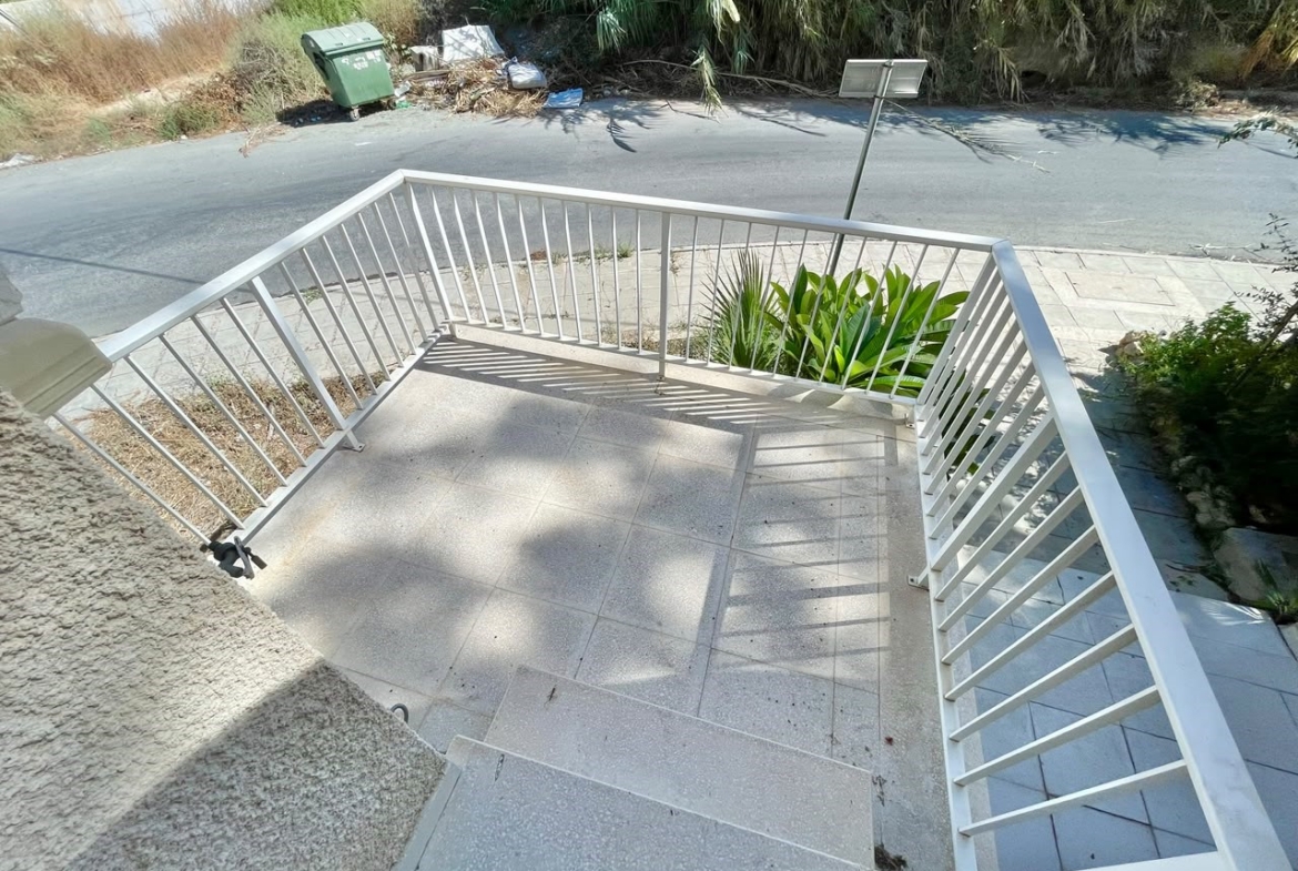 1-bedroom apartment easy rent.