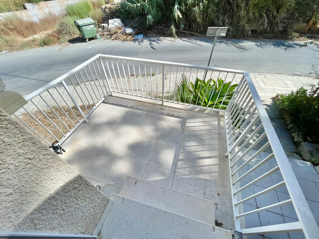 ab92f2fe-dc7f-4841-a621-5cb12f1be6ac 1-bedroom apartment easy rent.