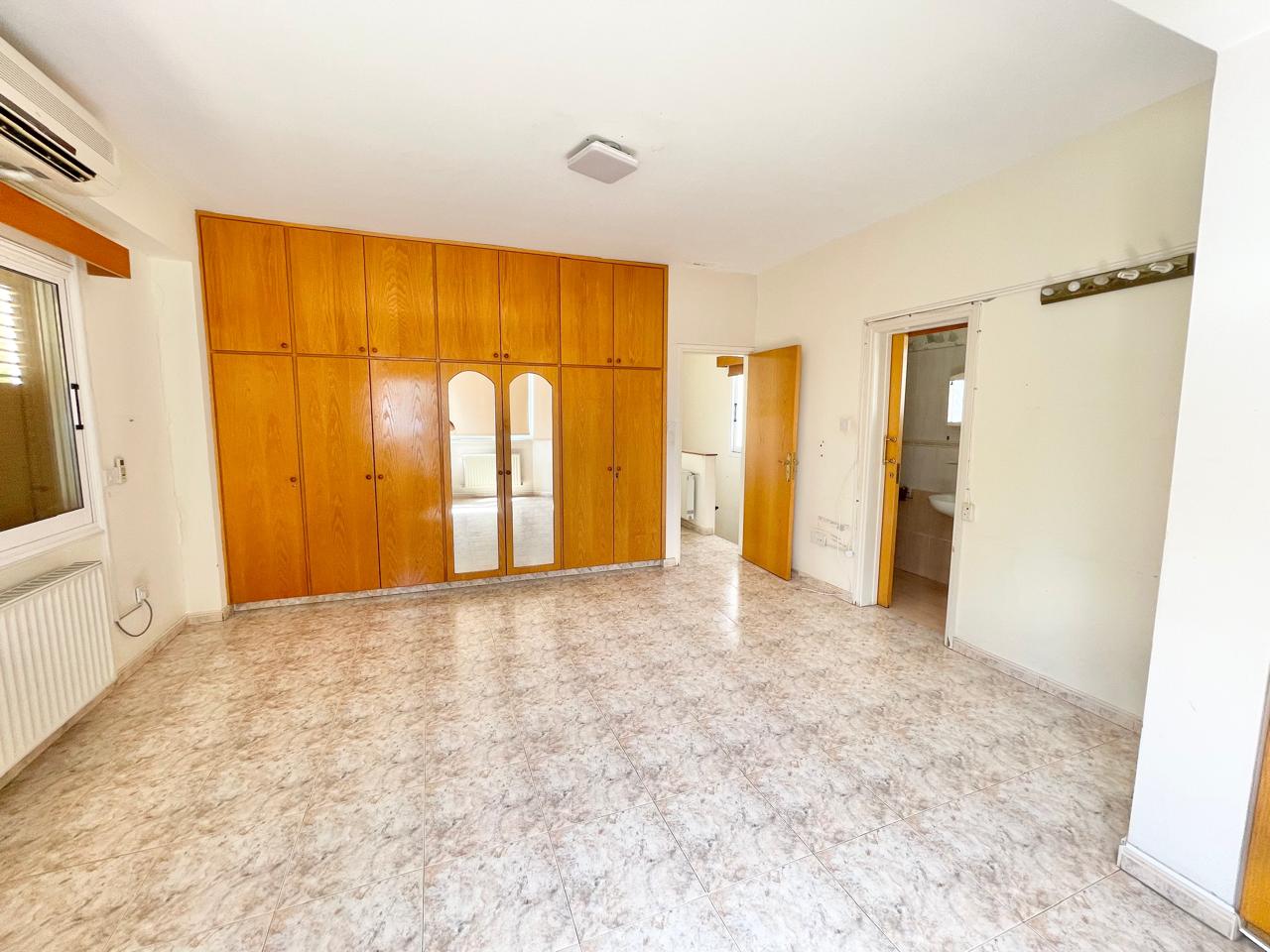 key-ready-house-villa-property-for-sale-paphos-cyprus14