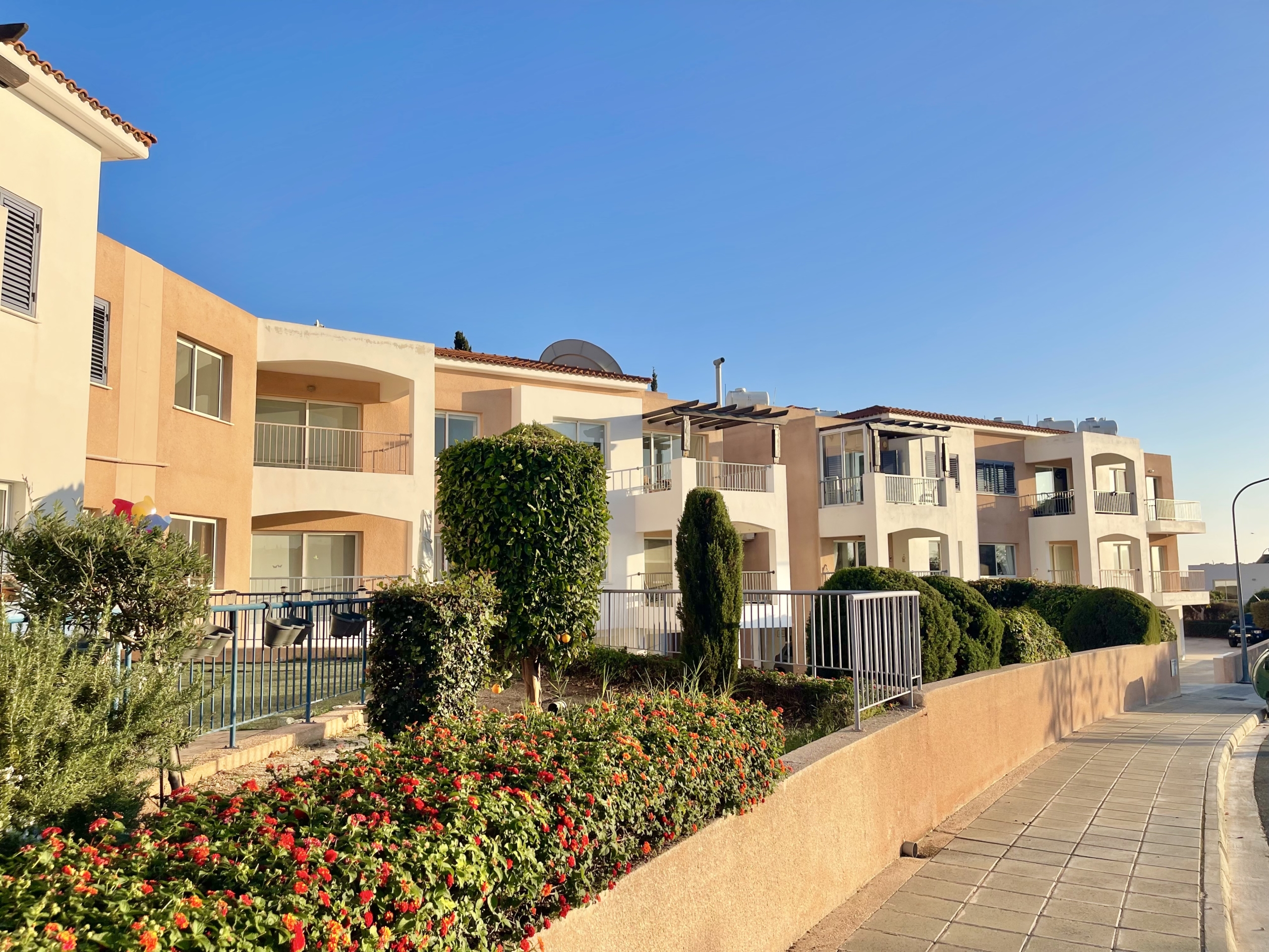 4BA624A4-C010-4B80-B0FA-8DF8A8C9D029