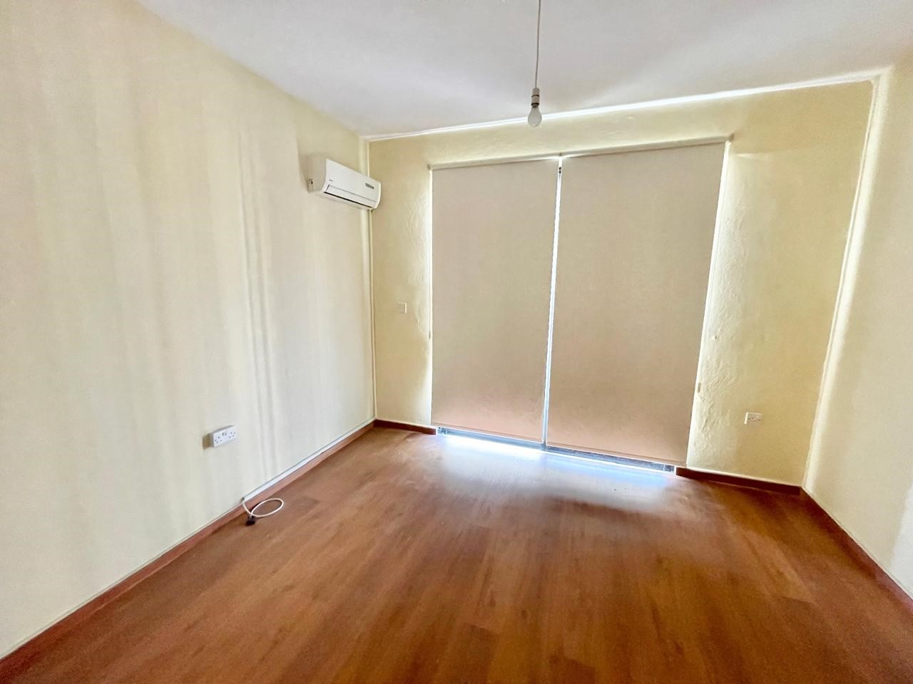 b271161a-bf35-451b-ae86-de0fe6d5352e