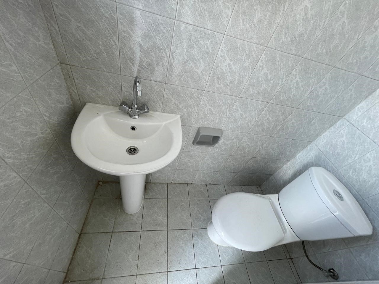 d37a67fc-38b7-4486-9943-8776c060eb08