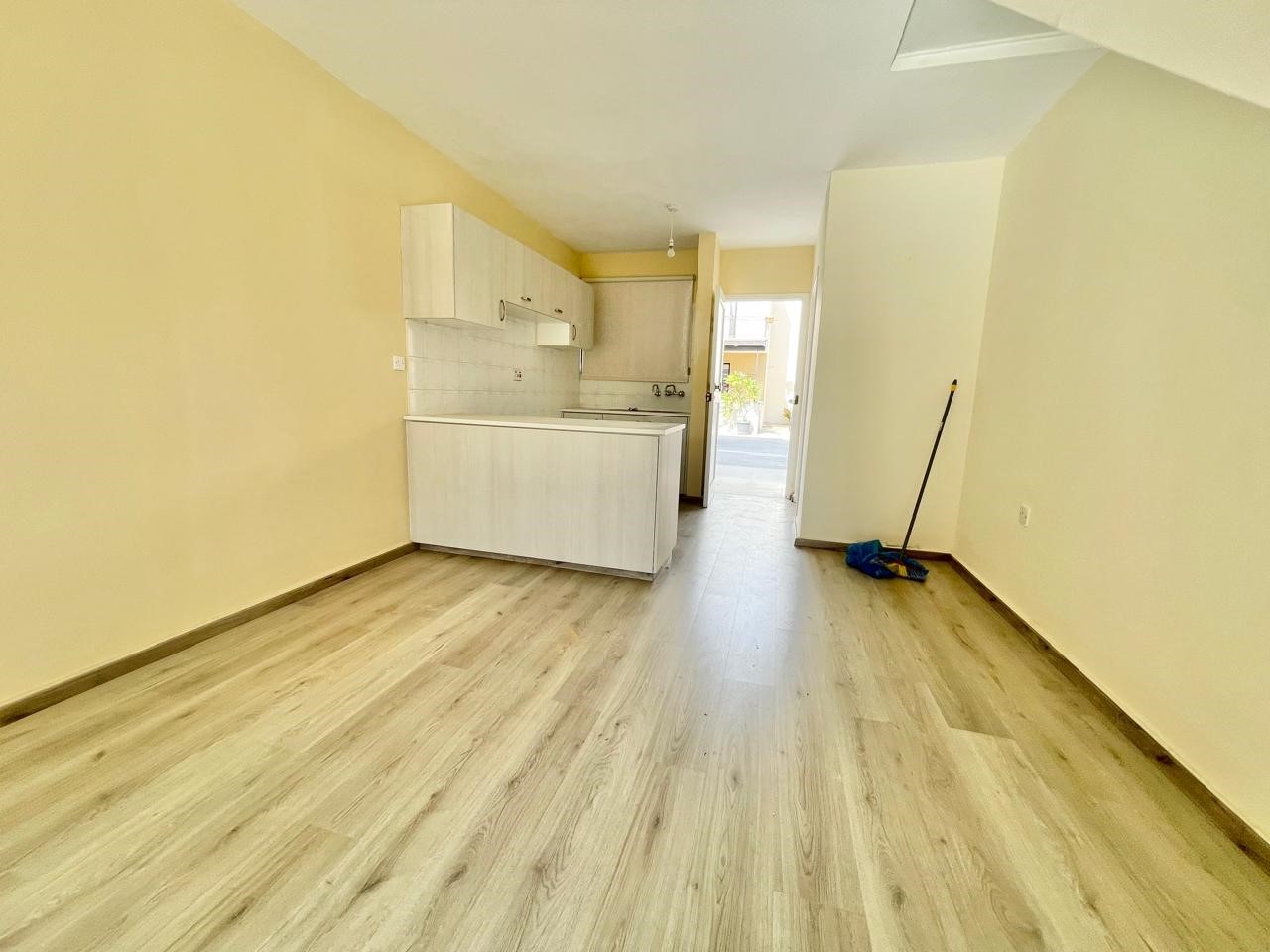 ef8d32c8-a11a-4918-afc9-0429c36bff38