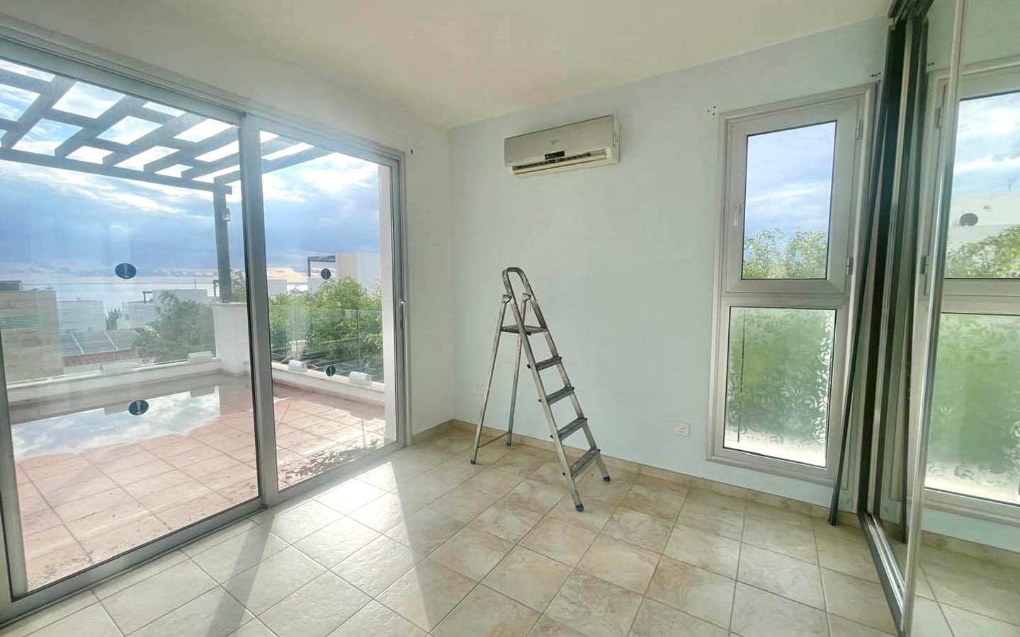 sea-view-villa-for-sale-paphos-coral-bay-cyprus14