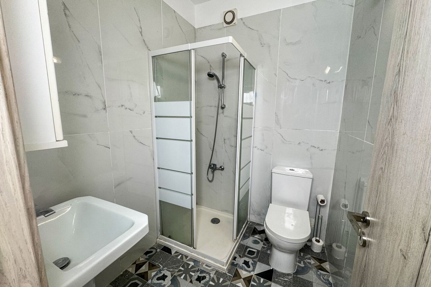 apartment-for-sale-kato-paphos-cyprus-near-sea45