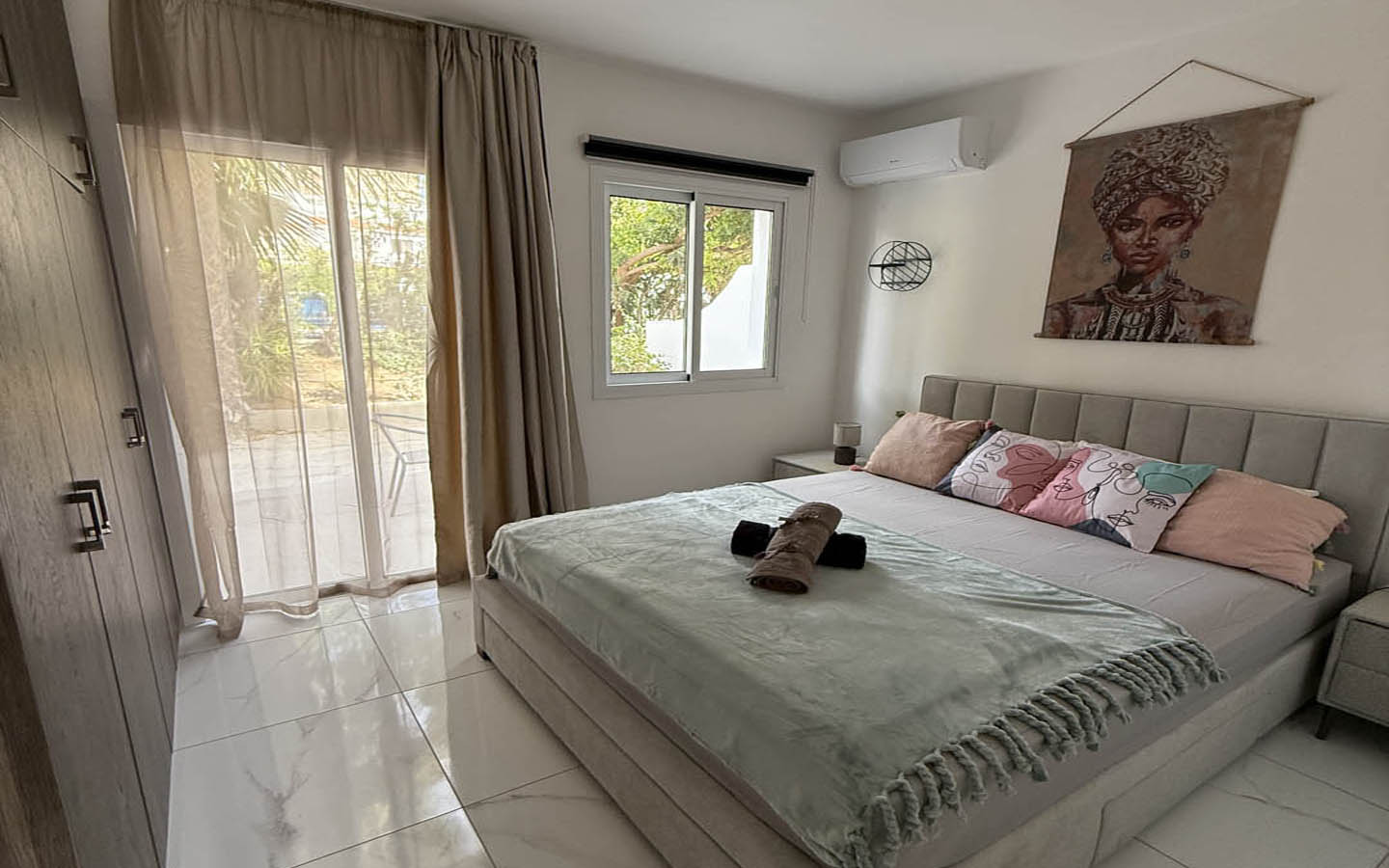 Renovation example №1(3) 2-Bedroom Townhouse in Kings Beach Park, just 300 meters from the sea
