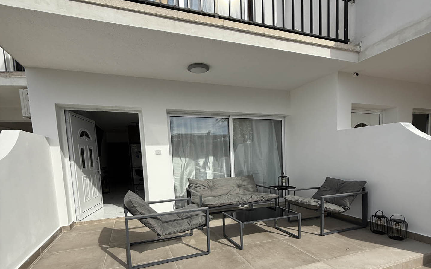 Renovation example №1(7) 2-Bedroom Townhouse in Kings Beach Park, just 300 meters from the sea