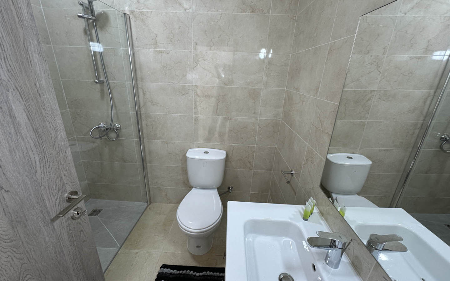 Renovation example №3(13) 2-Bedroom Townhouse in Kings Beach Park, just 300 meters from the sea