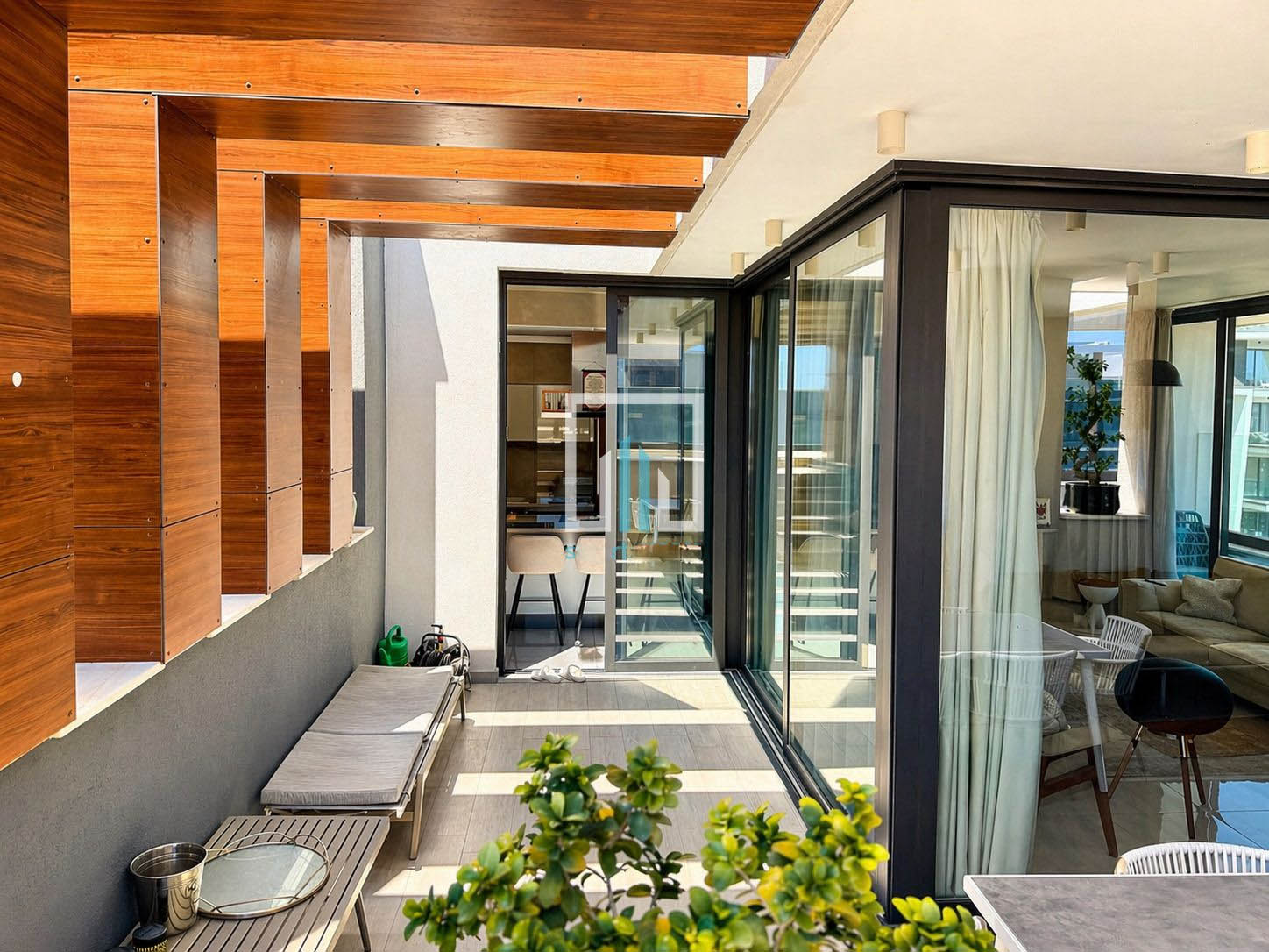 key-ready-modern-apartment-for-sale-limassol-cyprus2