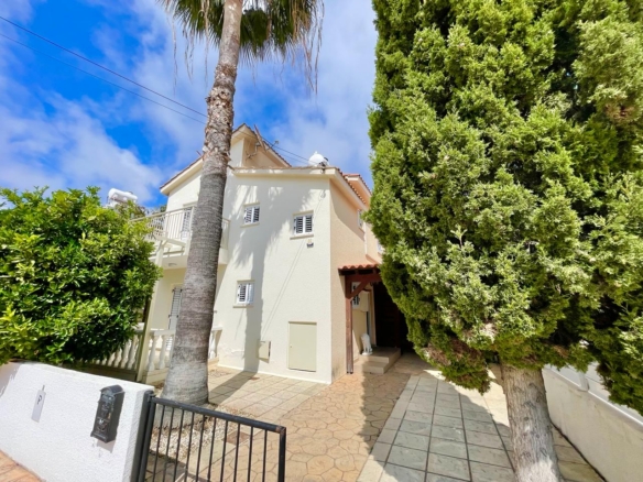 3-Bedroom Villa with a Private Pool and Covered Veranda