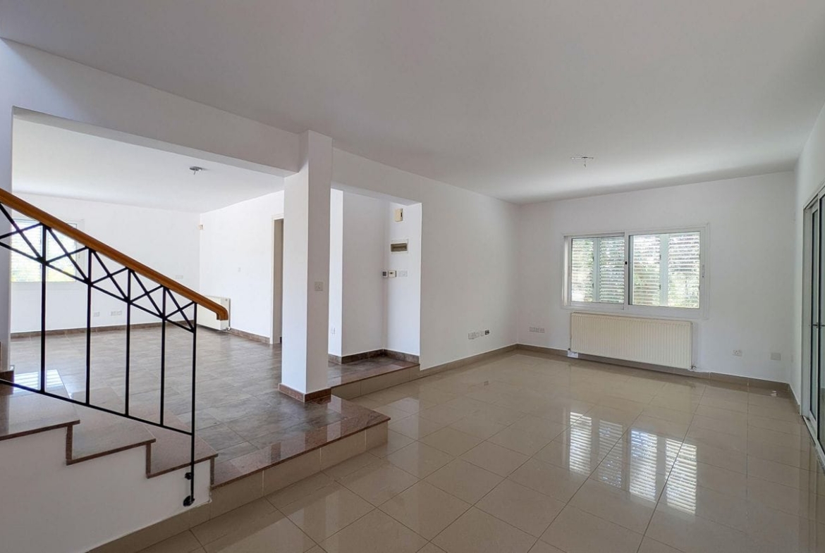 Three-Bedroom Villa with a Private Pool and basement