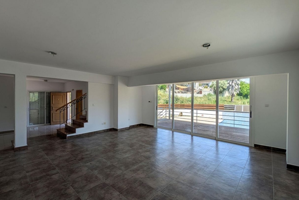 Three-Bedroom Villa with a Private Pool and basement