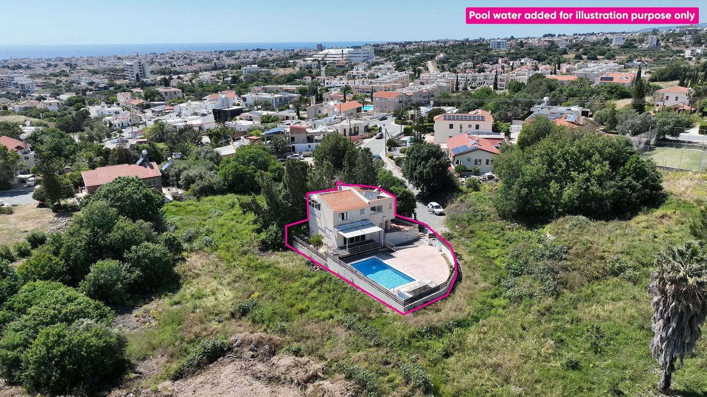 key-ready-villa-property-for-sale-paphos-cyprus3 Three-Bedroom Villa with a Private Pool and basement