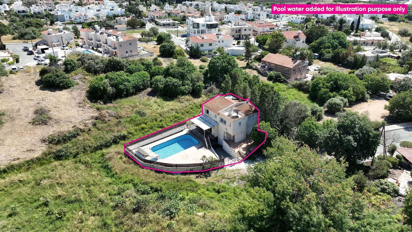 key-ready-villa-property-for-sale-paphos-cyprus9 Three-Bedroom Villa with a Private Pool and basement