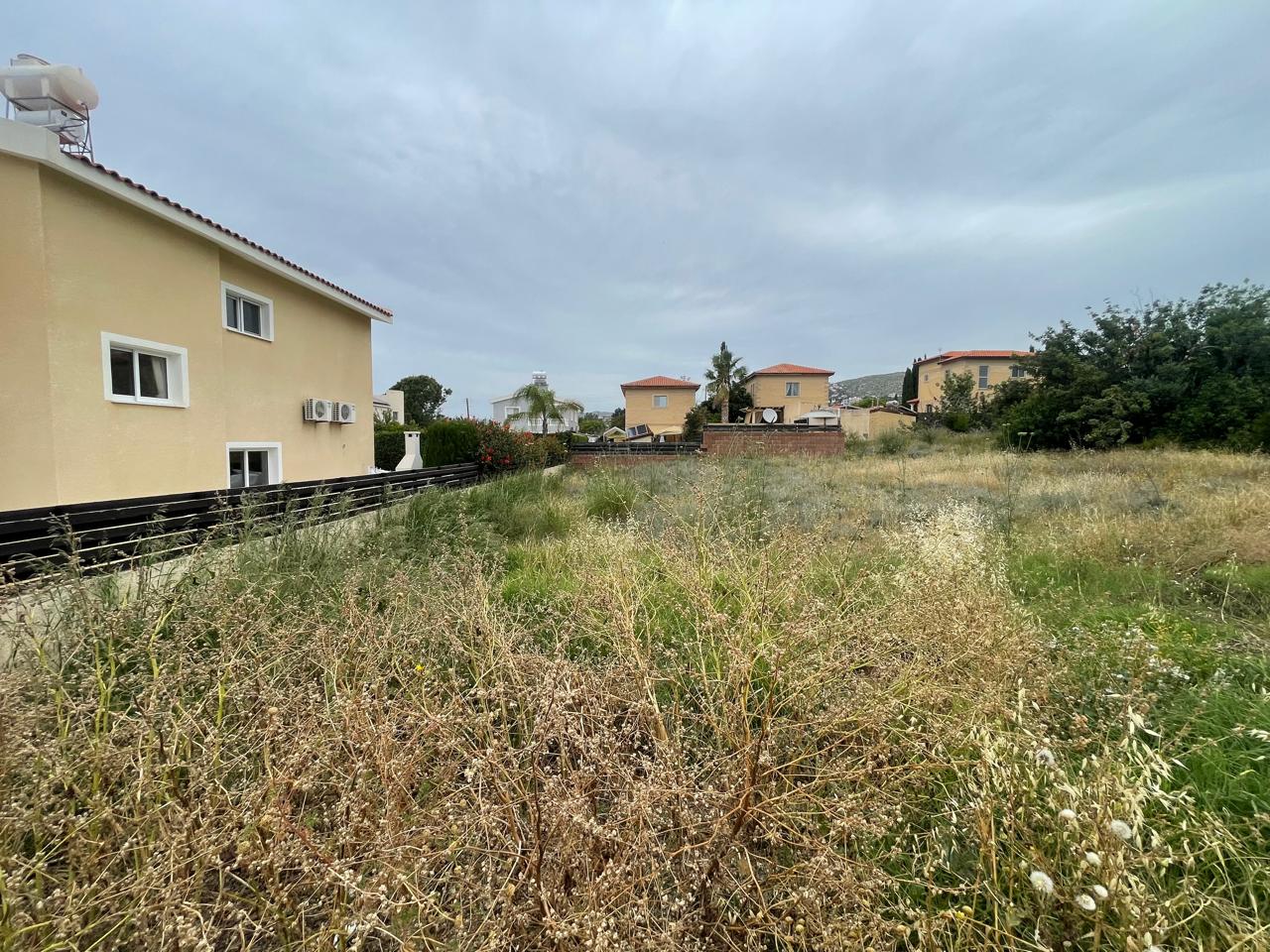 552 sq.m. plot of land with beautiful views of the Cypriot surroundings