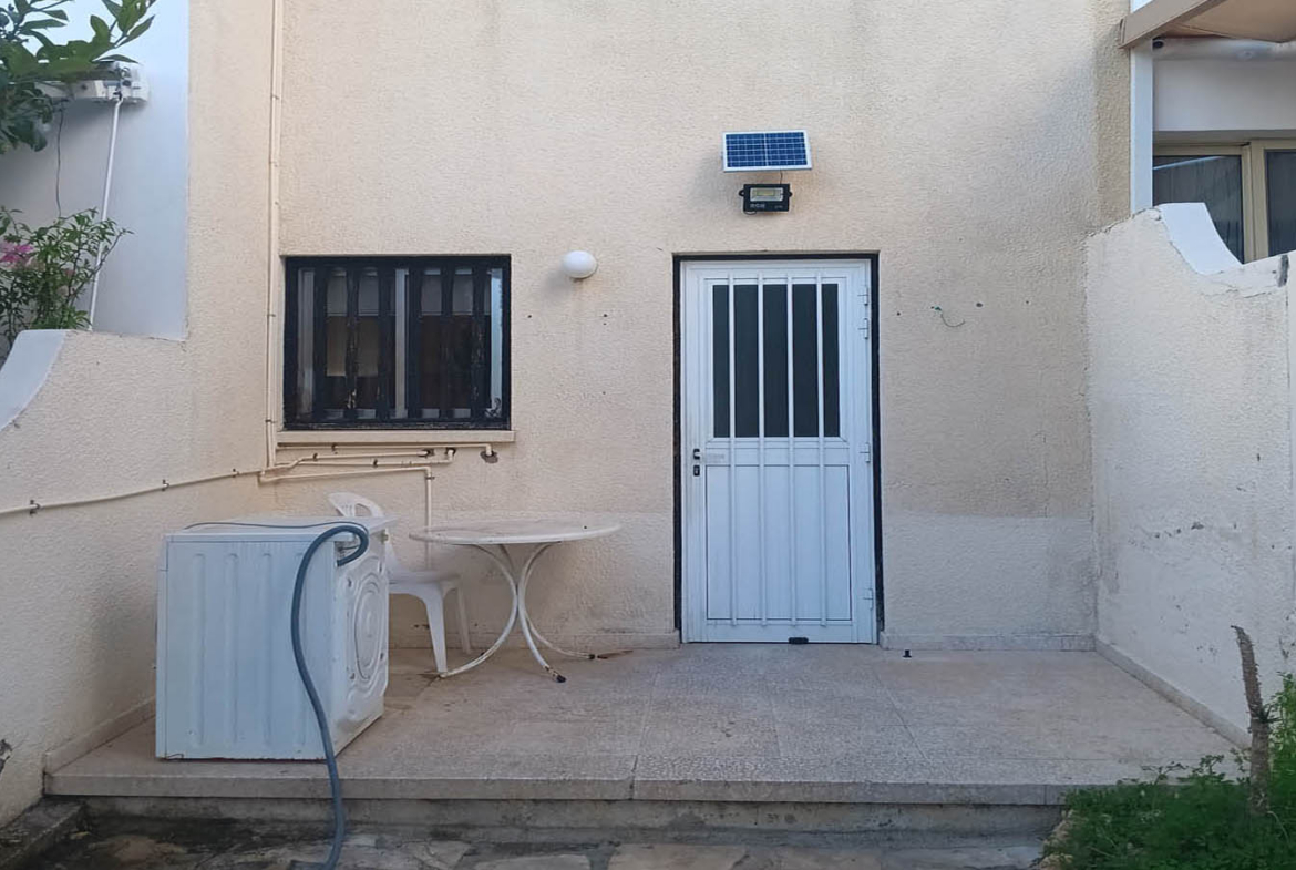2-Bedroom Townhouse in Kings Beach Park, just 300 meters from the sea