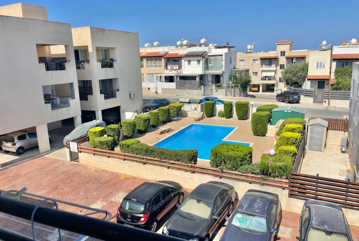 1-Bedroom Apartment with pleasant view over the well-maintained grounds of the complex