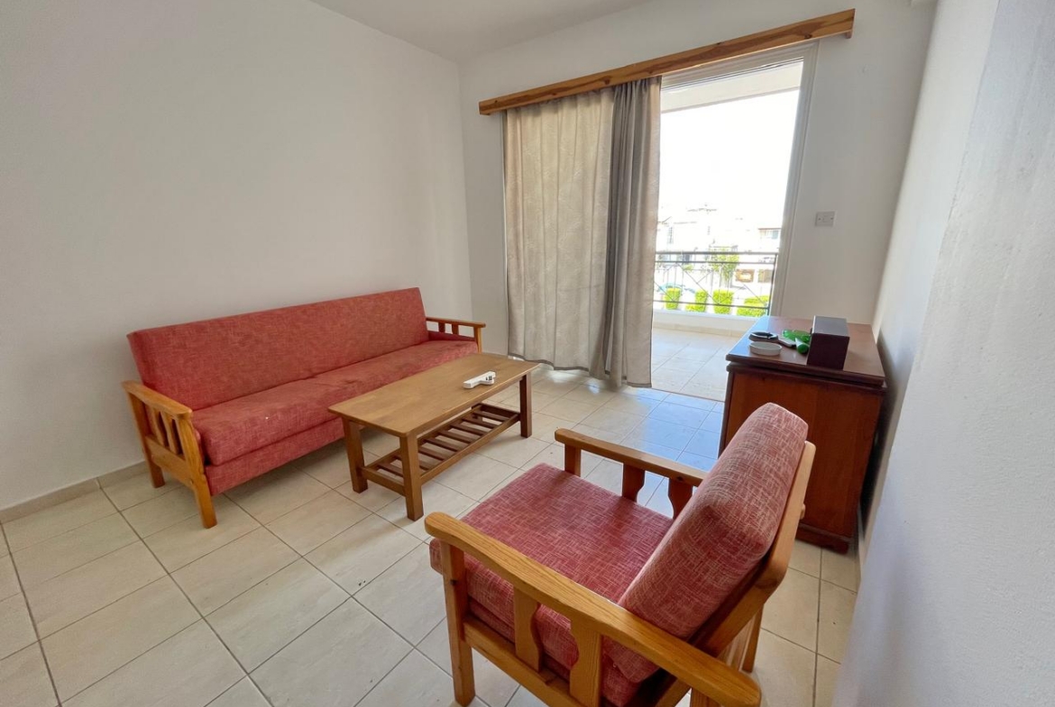 1-Bedroom Apartment with pleasant view over the well-maintained grounds of the complex