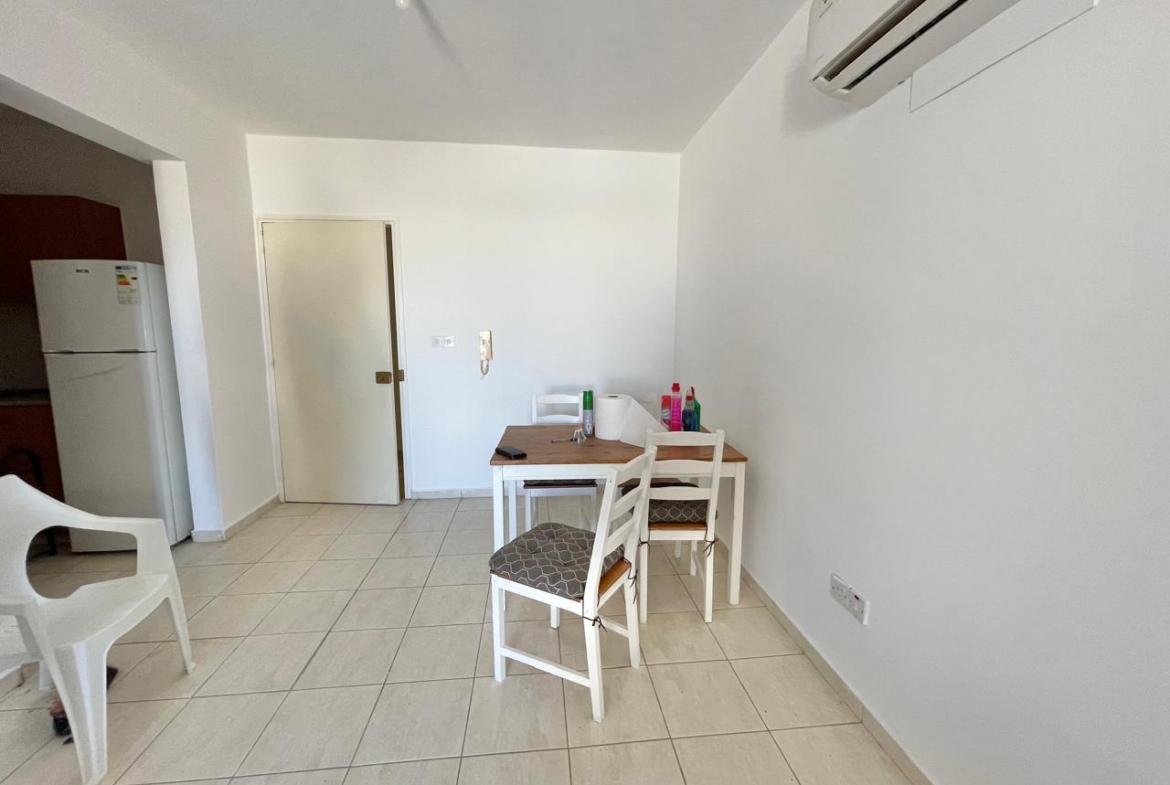 1-Bedroom Apartment with pleasant view over the well-maintained grounds of the complex