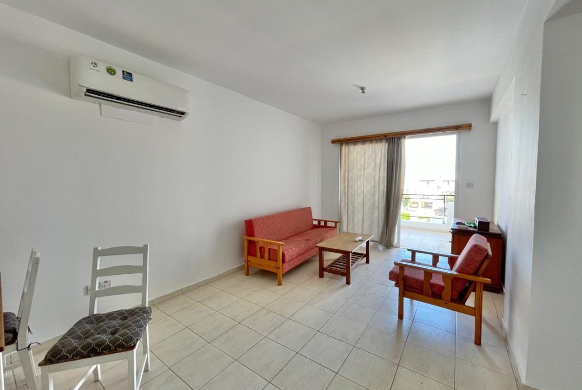 1-Bedroom Apartment with pleasant view over the well-maintained grounds of the complex