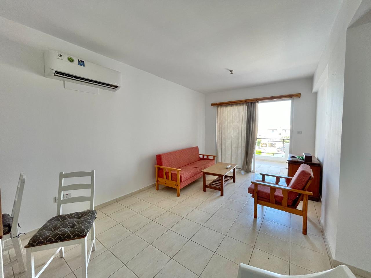 1-Bedroom Apartment with pleasant view over the well-maintained grounds of the complex