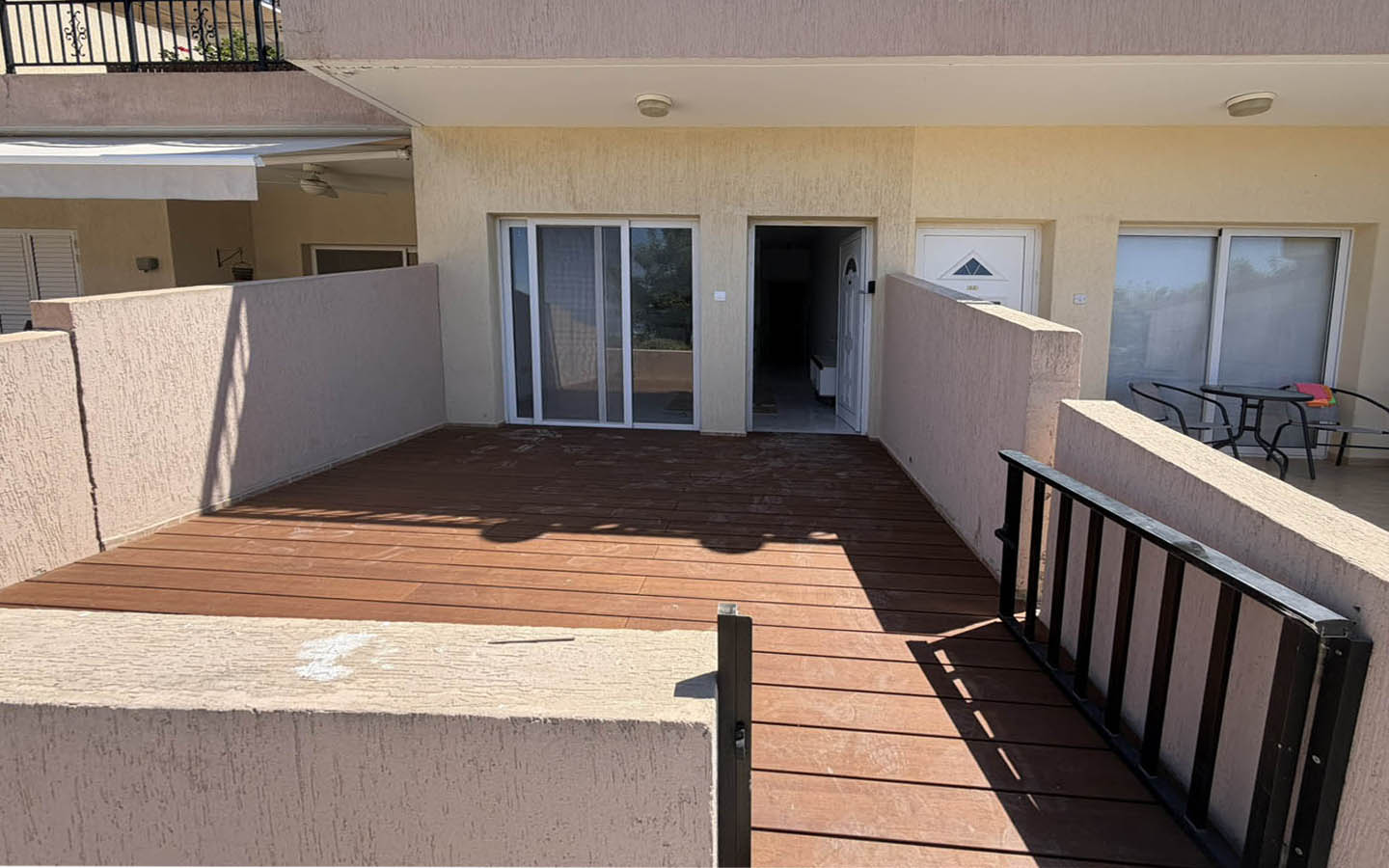 key-ready-ground-floor-apartment-for-sale-paphos-cyprus12 1-Bedroom Apartment with a Large Veranda and Beautiful Sea Views