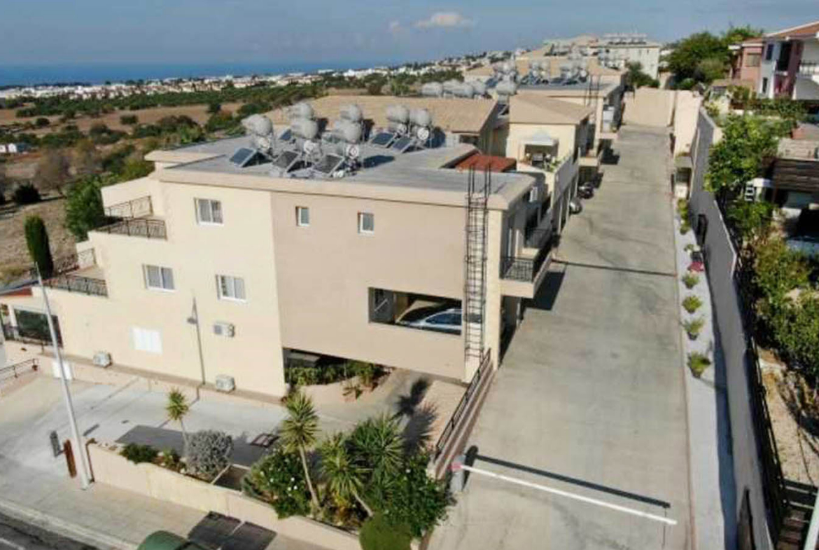 1-Bedroom Apartment with a Large Veranda and Beautiful Sea Views