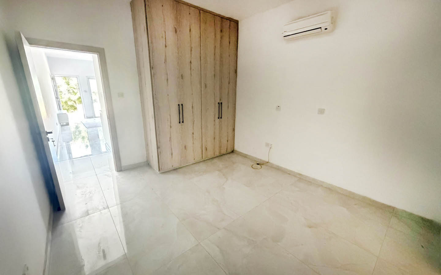 key-ready-ground-floor-apartment-for-sale-paphos-cyprus9 1-Bedroom Apartment with a Large Veranda and Beautiful Sea Views