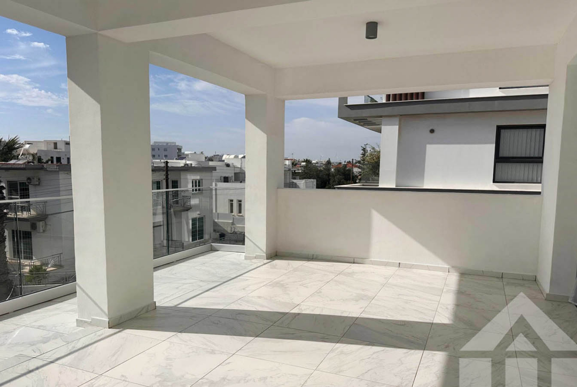 2-Bedroom Apartment with a Large Covered Veranda