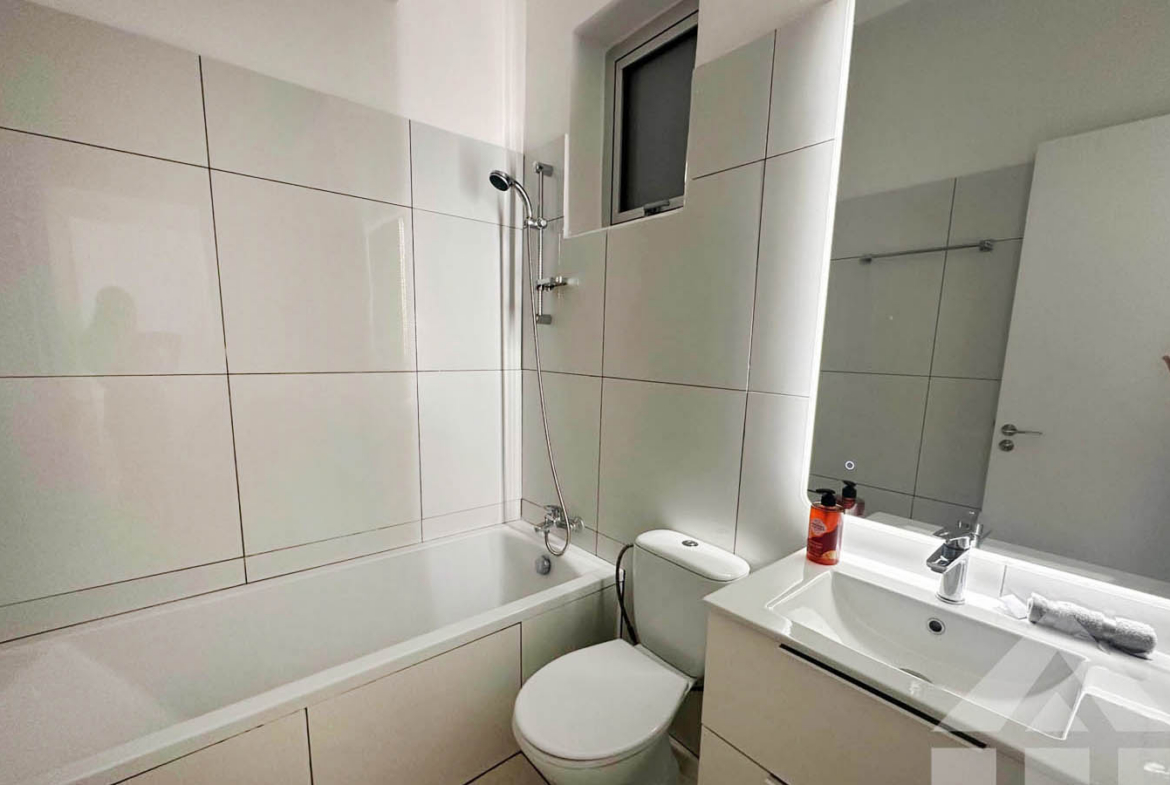 2-Bedroom Apartment with a Large Covered Veranda