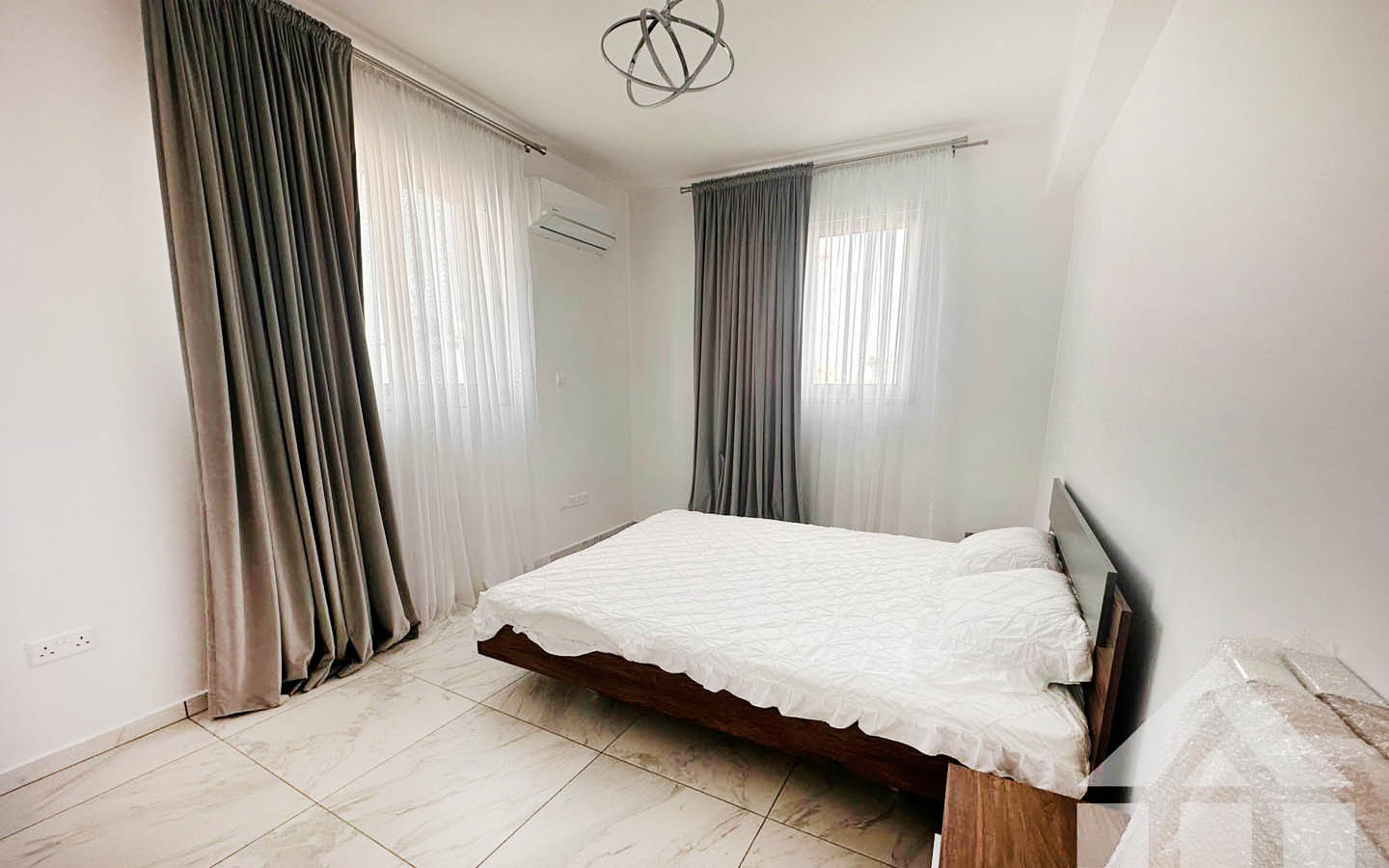 2-Bedroom Apartment with a Large Covered Veranda