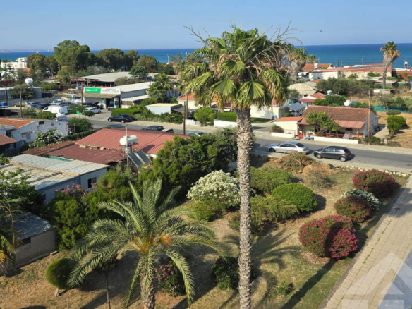 2-Bedroom Apartment with Sea View