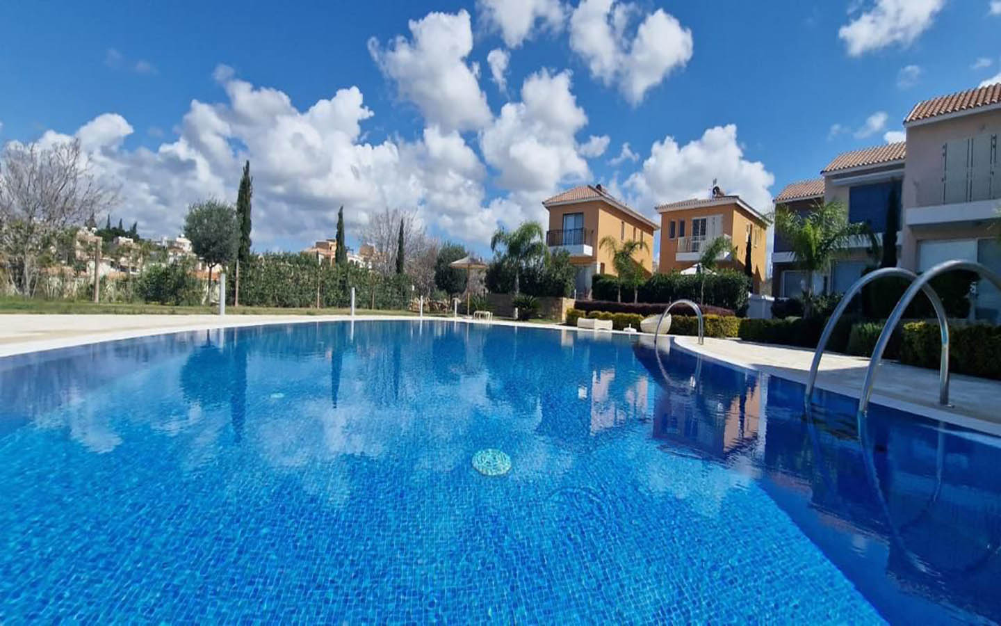 key-ready-modern-bungalow-for-sale-paphos-cyprus Modern 2-Bedroom Bungalow with safe, well-organized environment