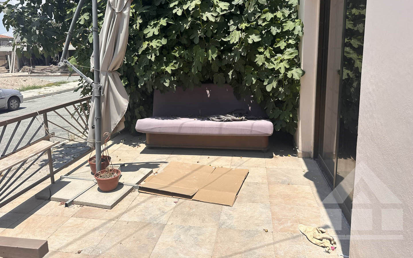Detached 3-Bedroom House — a Practical and Pleasant Option