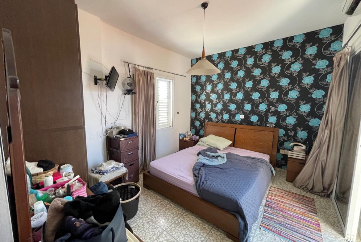 4-Bedroom Villa with a Large Plot and Sea Views
