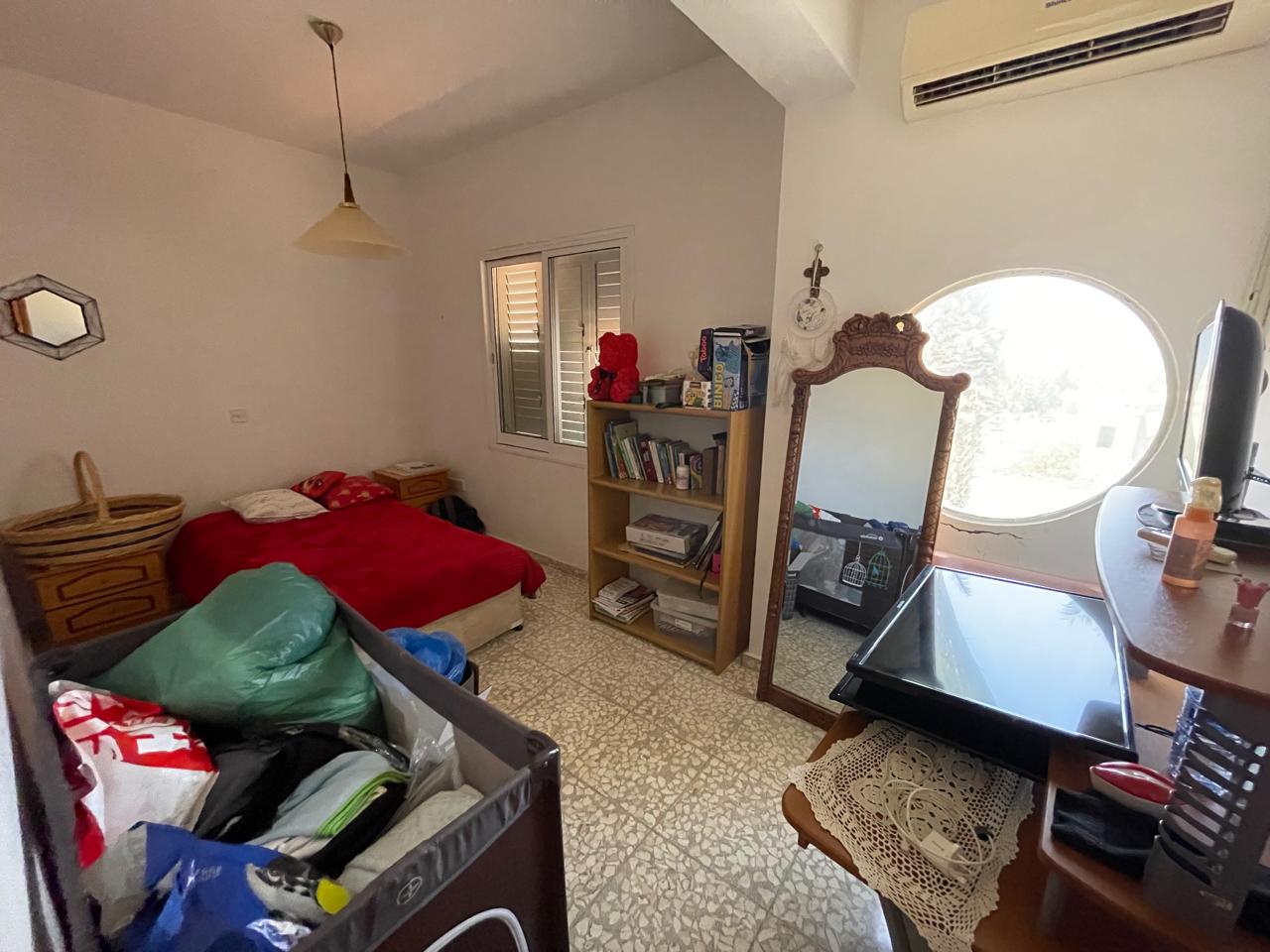 4-Bedroom Villa with a Large Plot and Sea Views