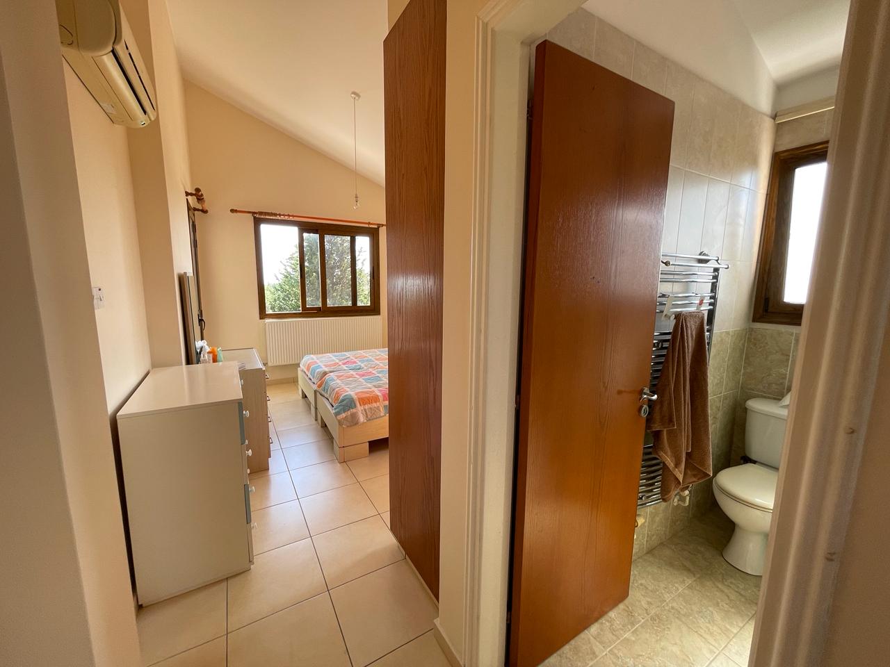 key-ready-villa-property-for-sale-paphos-cyprus8 2-Bedroom Villa with a Private Pool and the Possibility to Create a 3rd Bedroom