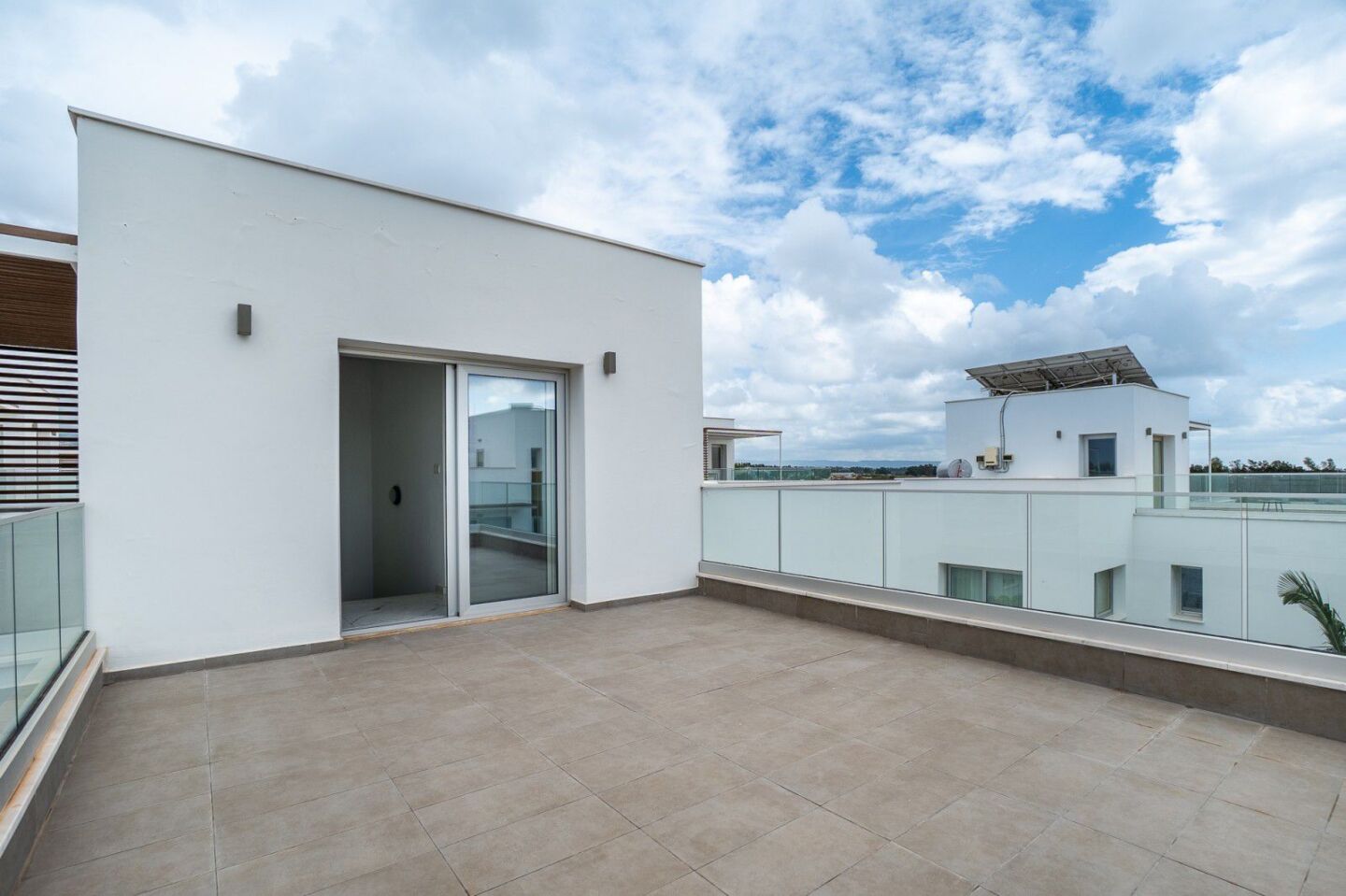 Luxury 6-Bedroom Beach Front Villa with Sea View Panorama