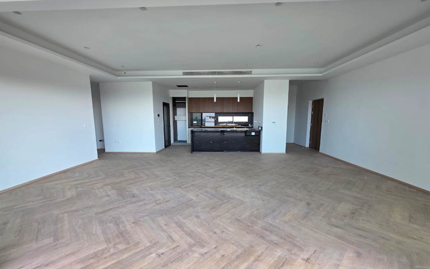 new-apartment-for-sale-in germassogia-limassol28 Spacious 3-bedroom apartment with roof terrace in Limassol