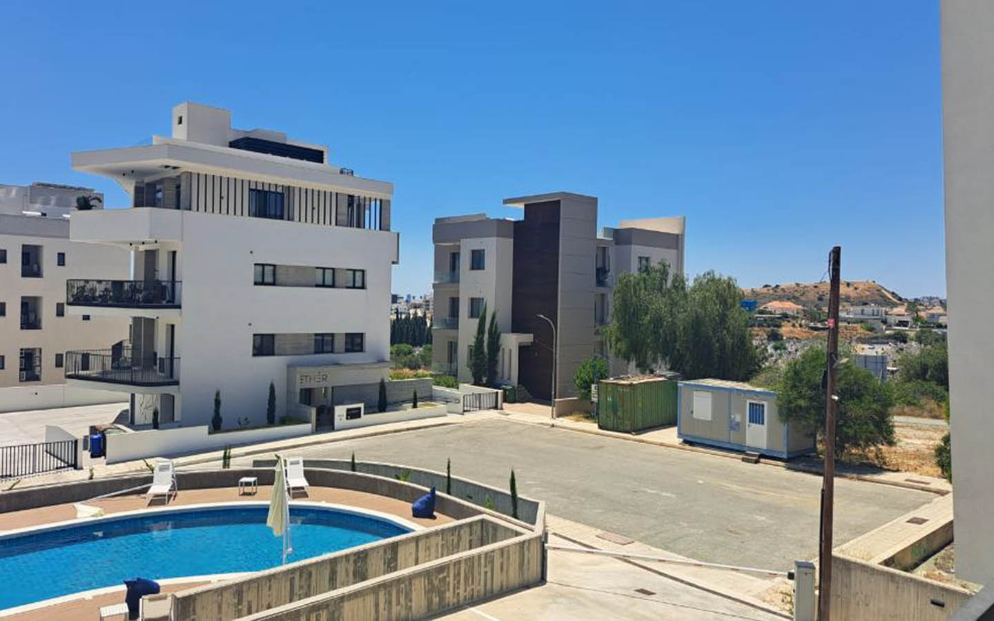 new-apartment-for-sale-in germassogia-limassol30 Spacious 3-bedroom apartment with roof terrace in Limassol