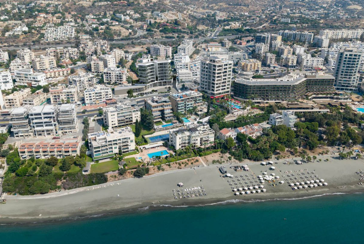 Two-Bedroom Apartments in a Prestigious Residence by the Sea