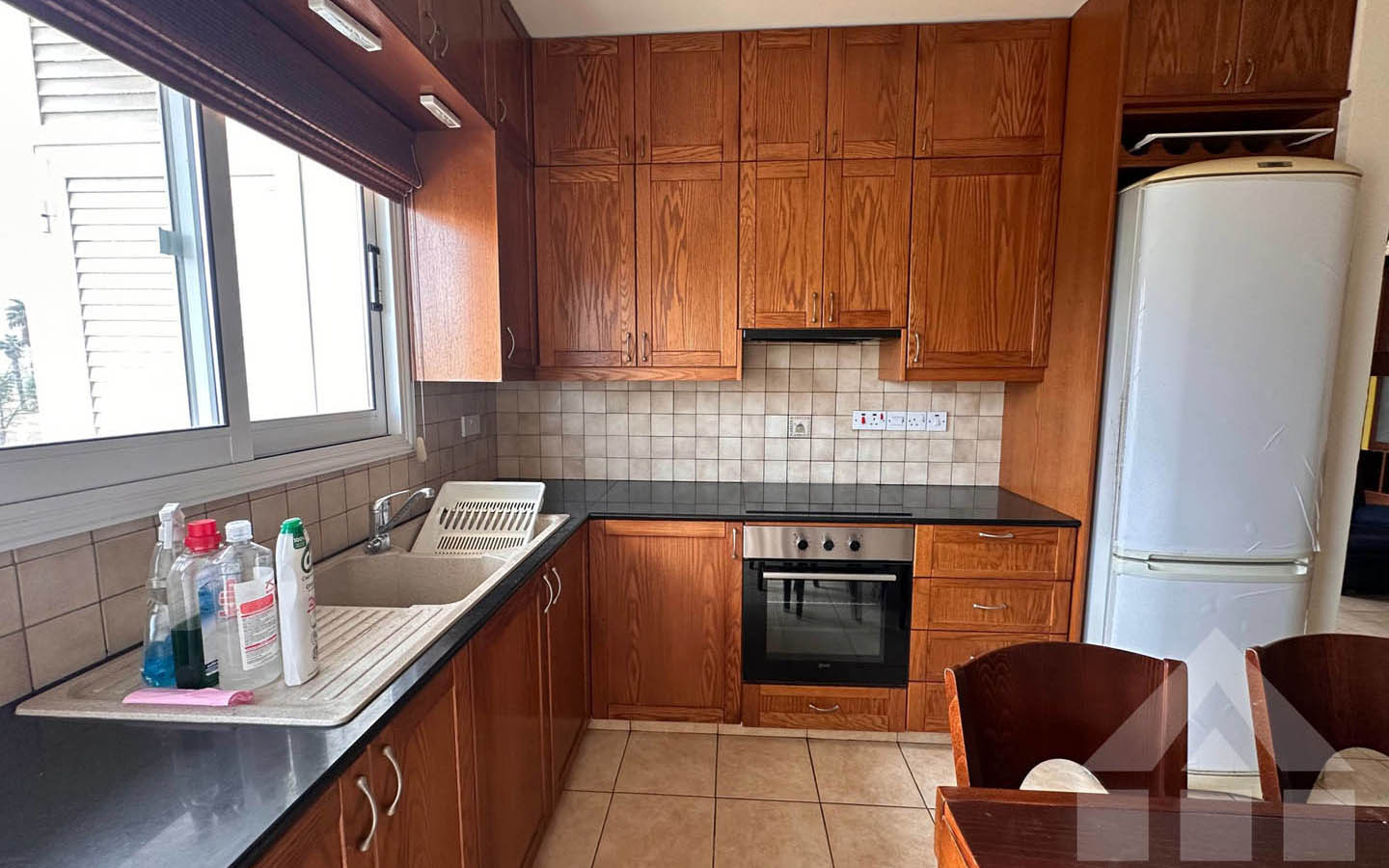 nice-apartment-for-sale-larnaca-cyprus1 3-Bedroom Apartment with a Spacious Balcony and Views of Green Surroundings