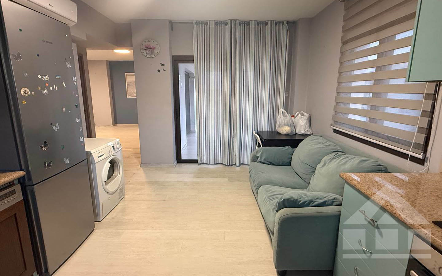 nice-apartment-for-sale-larnaca-cyprus1 3-Bedroom Apartment – One Apartment Per Floor