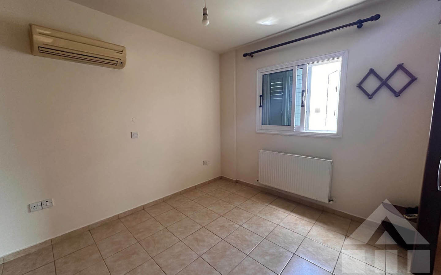 nice-apartment-for-sale-larnaca-cyprus8 3-Bedroom Apartment with a Spacious Balcony and Views of Green Surroundings