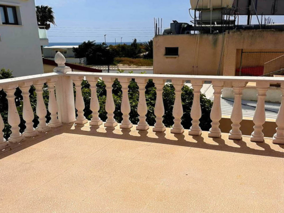 1-Bedroom Apartment with Sea Views