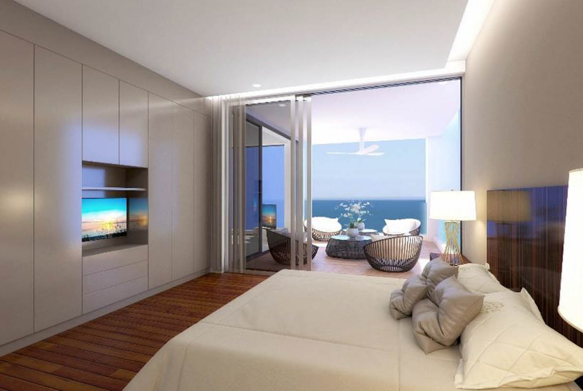 Three-Bedroom Apartment on the 5th Floor with Panoramic Sea Views