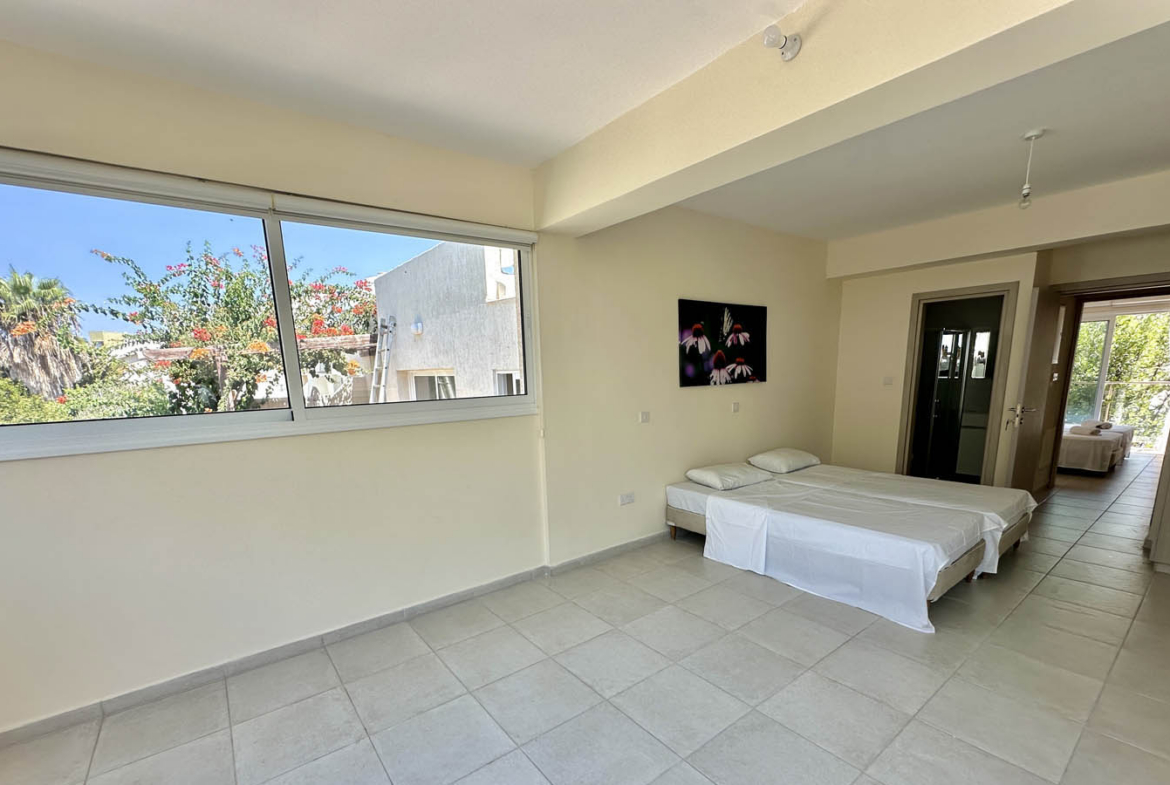 A 3-bedroom villa, radiating an atmosphere of lightness and harmony