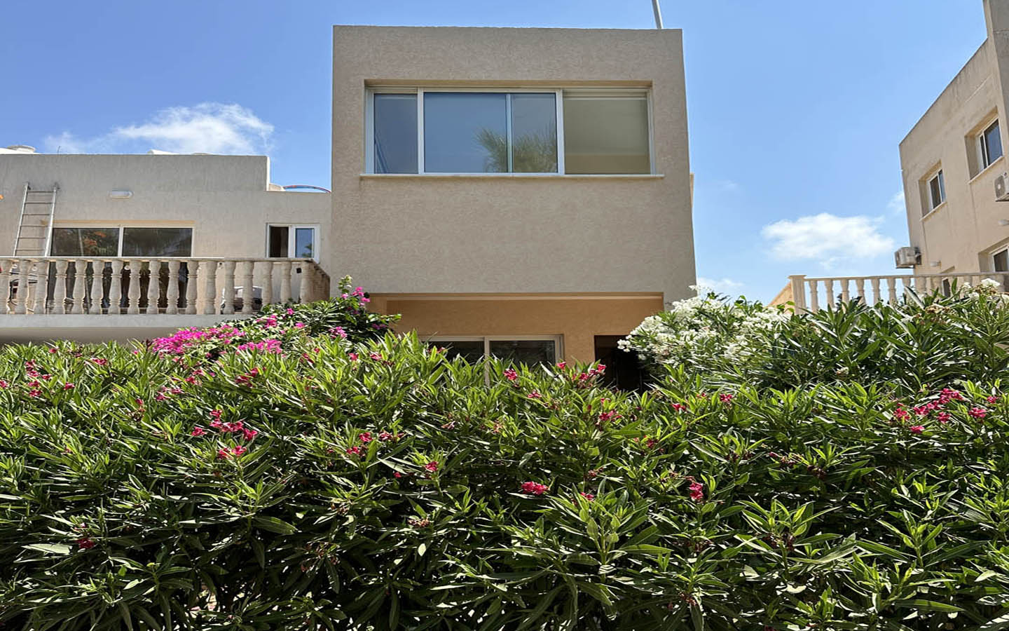 A 3-bedroom villa, radiating an atmosphere of lightness and harmony